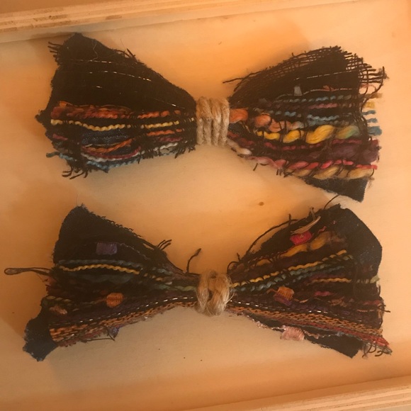 Handmade Bows - Picture 3 of 3